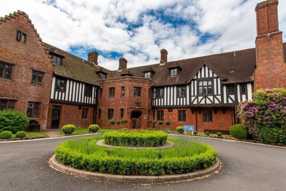 Hogarths Stone Manor Hotel Kidderminster Eksteriør billede